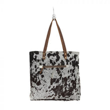 Load image into Gallery viewer, MYRA HAIRON FRONT POCKET BAG
