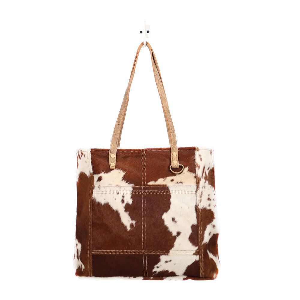 CARAMEL FRONT POCKET HAIRON TOTE BAG